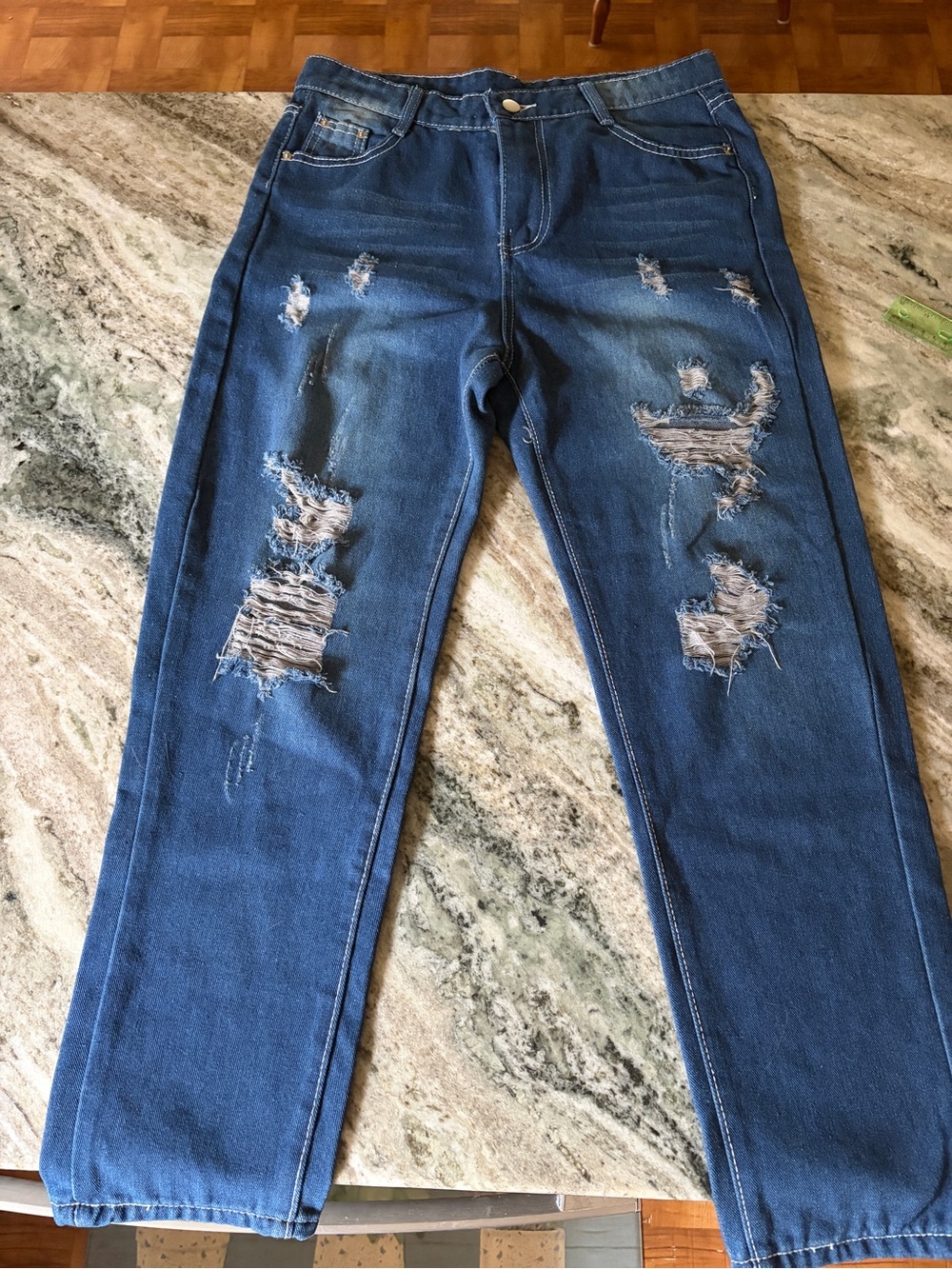 SHEIN Distressed Blue Straight-Leg Jeans